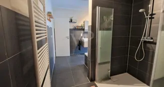 von_poll_real_estate_property_23351055_image_9