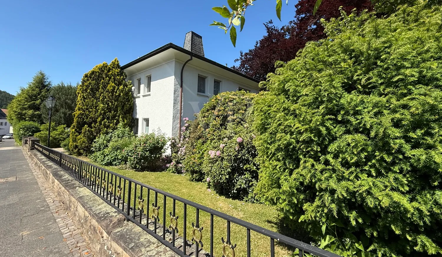 Vorderansicht rechts