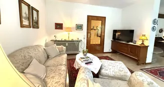 von_poll_real_estate_property_25351062_image_13