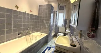 von_poll_real_estate_property_25351013_image_20