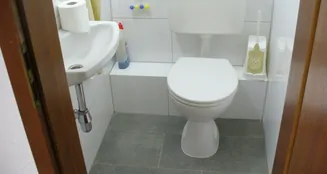 von_poll_real_estate_property_25351014_image_9