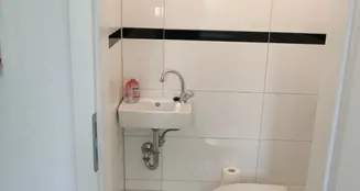 von_poll_real_estate_property_25351014_image_10