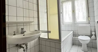 von_poll_real_estate_property_25351057_image_21