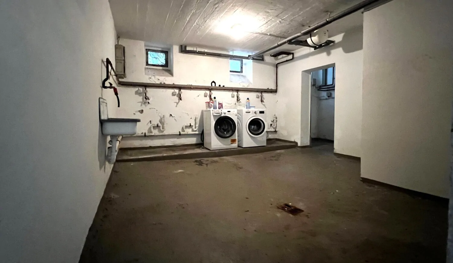 Gemeinschafts-Waschküche