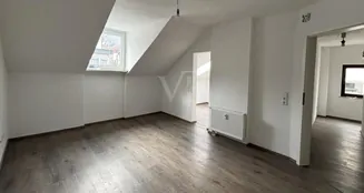 von_poll_real_estate_property_25351007_image_0