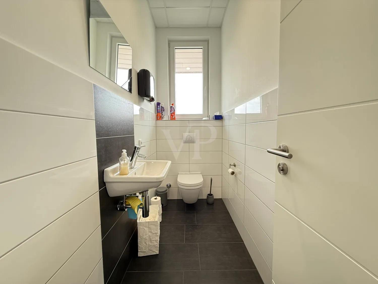 Werk 2 Büro Herren WC