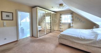 von_poll_real_estate_property_25351034_image_16