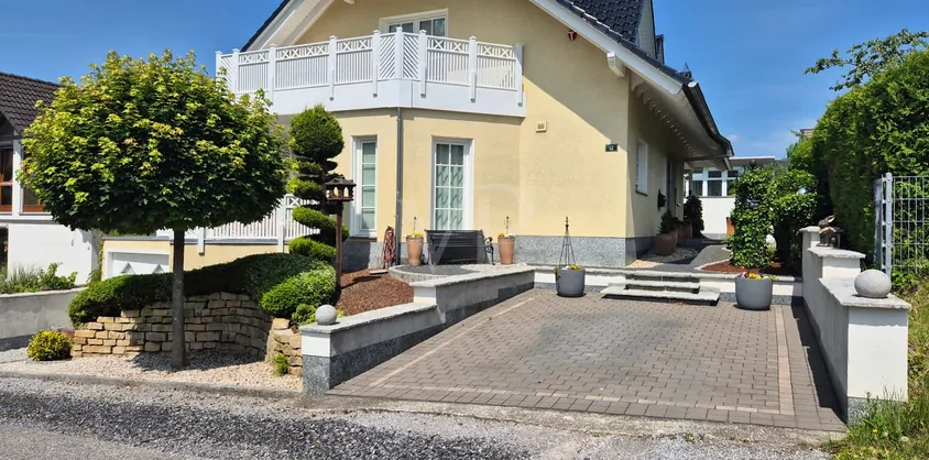 von Poll Immobilien GmbH