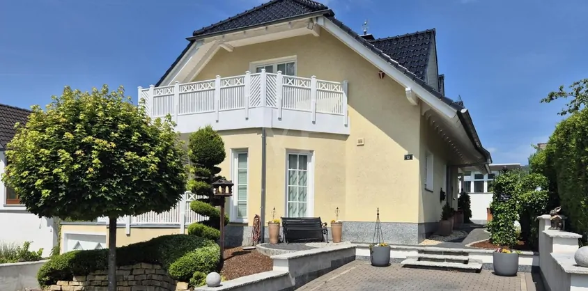 von Poll Immobilien GmbH