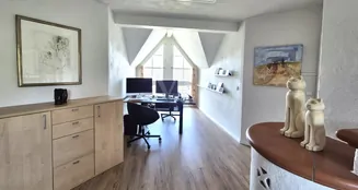 von_poll_real_estate_property_25351034_image_22