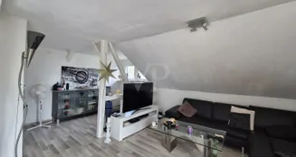 von_poll_real_estate_property_25351035_image_1