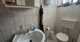 von_poll_real_estate_property_25351035_image_11