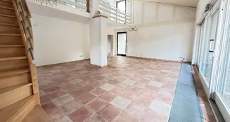 von_poll_real_estate_property_25351049_image_6