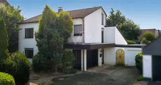 von_poll_real_estate_property_25351049_image_1