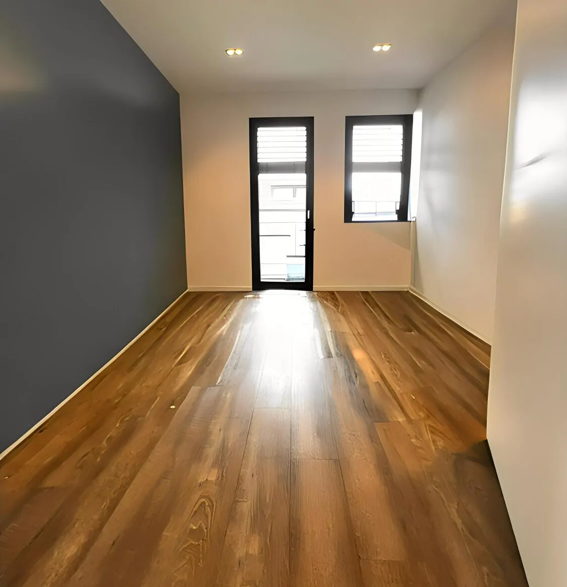 Büro unmöbliert (KI)