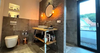 von_poll_real_estate_property_25351039_image_16