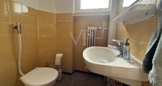 von_poll_real_estate_property_25351027_image_17