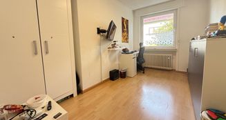 von_poll_real_estate_property_25351027_image_12