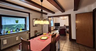 von_poll_real_estate_property_25351026_image_8