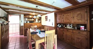 von_poll_real_estate_property_25351026_image_9