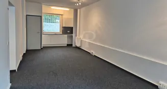 von_poll_real_estate_property_25351045_image_8