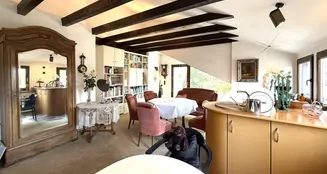 von_poll_real_estate_property_25351041_image_22