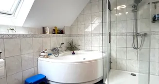 von_poll_real_estate_property_25351058_image_22