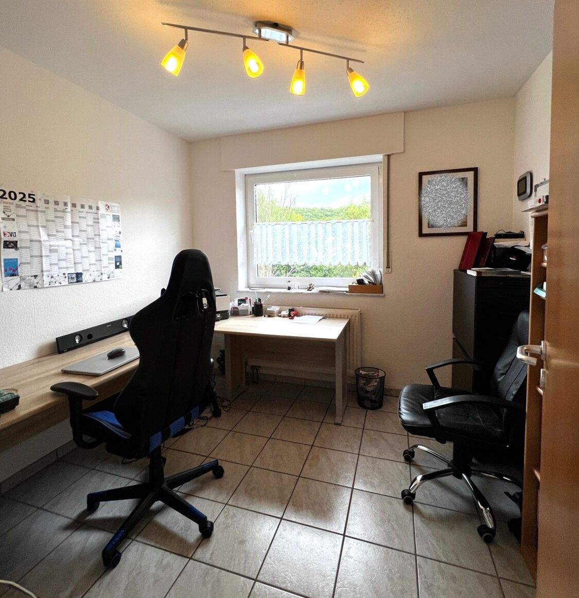 Büro Hauptwohnung