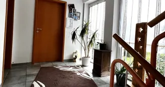 von_poll_real_estate_property_25351058_image_7