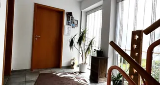 von_poll_real_estate_property_25351058_image_5