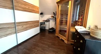 von_poll_real_estate_property_25351058_image_20