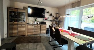 von_poll_real_estate_property_25351058_image_12