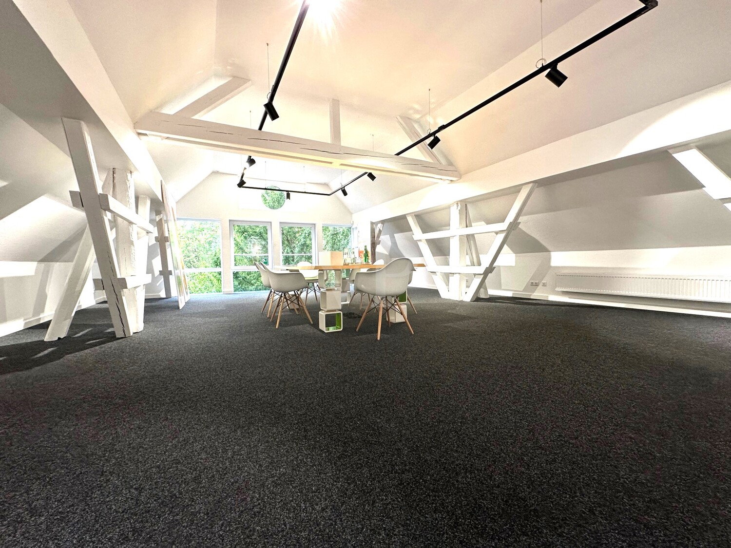 DG Büro- Bespr. II