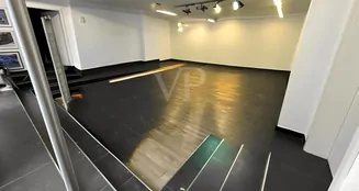 von_poll_real_estate_property_25351052_image_8