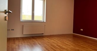 von_poll_real_estate_property_25351047_image_7