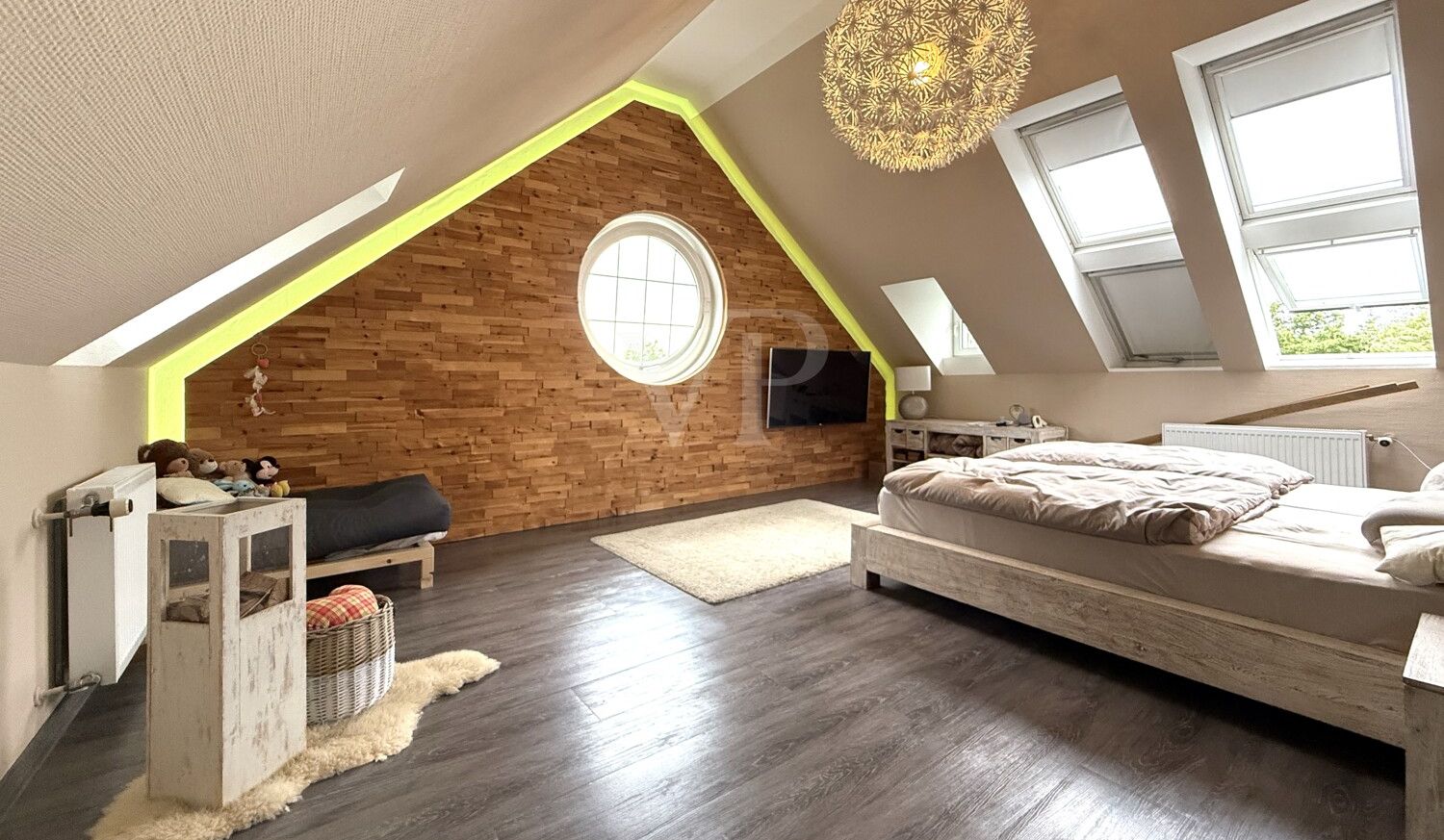 DG Schlafzimmer
