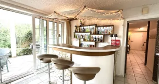 von_poll_real_estate_property_25351060_image_33