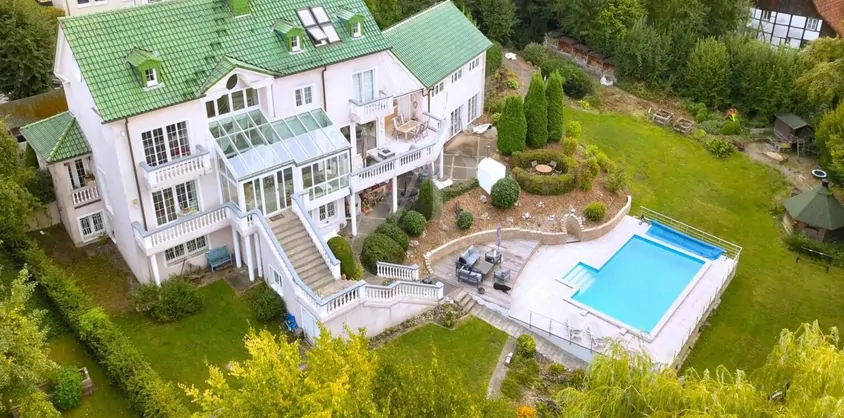 von Poll Immobilien GmbH