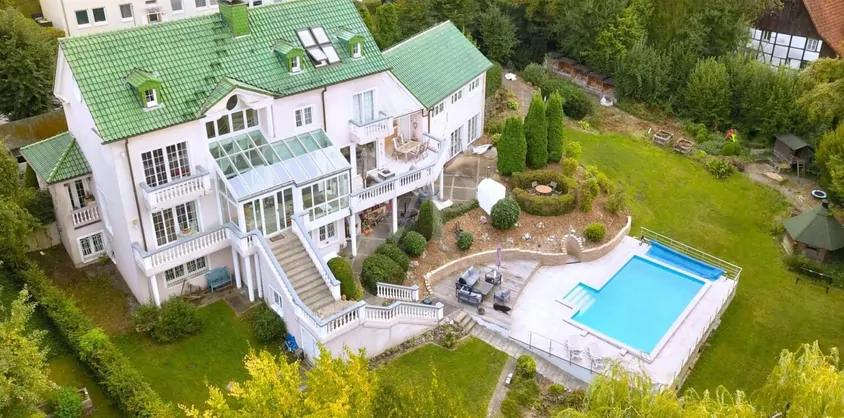 von Poll Immobilien GmbH