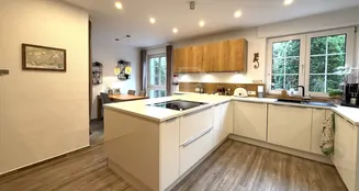 von_poll_real_estate_property_25351060_image_14