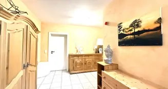 von_poll_real_estate_property_25351060_image_28