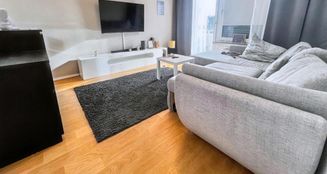 von_poll_real_estate_property_25351061_image_0