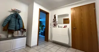 von_poll_real_estate_property_25351067_image_7