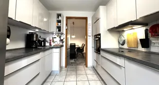 von_poll_real_estate_property_25351067_image_15