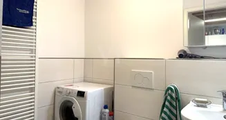 von_poll_real_estate_property_25351065_image_13