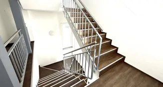 von_poll_real_estate_property_25351065_image_9