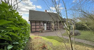 von_poll_real_estate_property_25351068_image_1