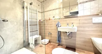 von_poll_real_estate_property_25351068_image_7