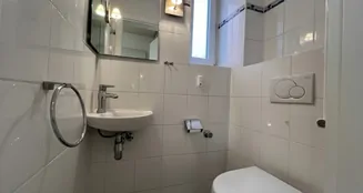 von_poll_real_estate_property_26351002_image_5