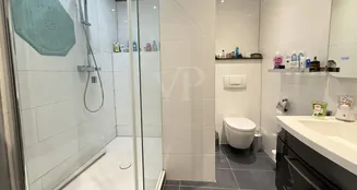 von_poll_real_estate_property_25351069_image_13